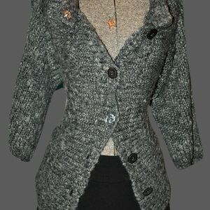 Leo & Nicole Women's Gray Button-Up Cardigan